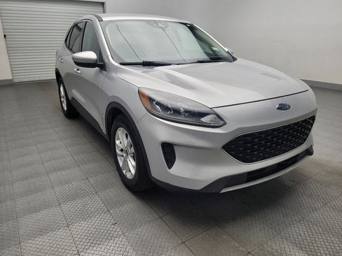 Used 2020 Ford Escape SE FWD image 13