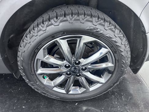 Used 2021 Kia Sportage S w/ S AWD Premium Package image 22