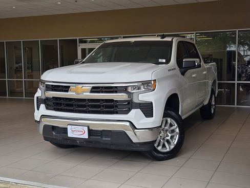 Used 2024 Chevrolet Silverado 1500 LT RWD image 1