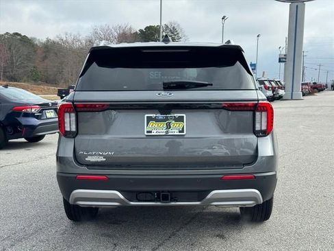 New 2026 Ford Explorer Platinum image 4