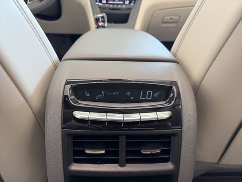 Used 2023 Cadillac XT5 Premium Luxury w/ Technology Package FWD image 25