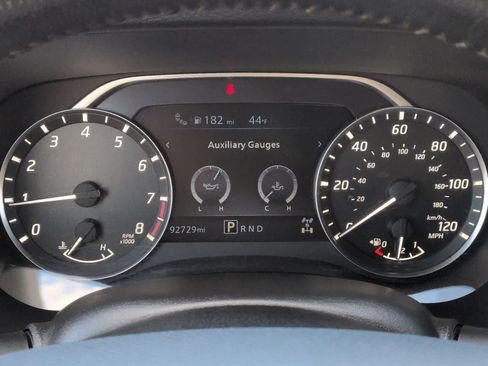 Used 2022 Nissan Frontier SV w/ SV Premium Package image 35