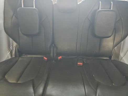 Used 2019 Chrysler Pacifica Limited FWD image 7
