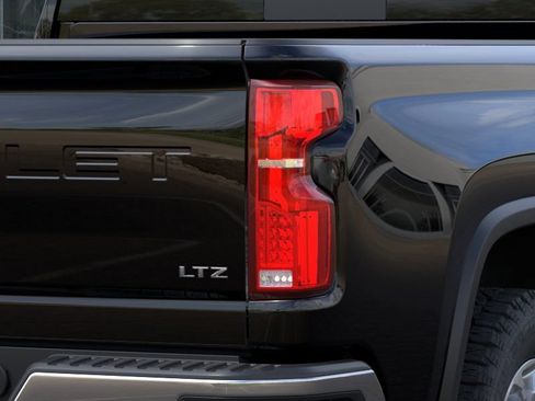 New 2026 Chevrolet Silverado 2500 LTZ w/ LTZ Plus Package AWD/4WD image 11