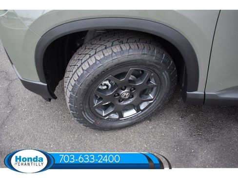 New 2026 Honda Pilot TrailSport image 37