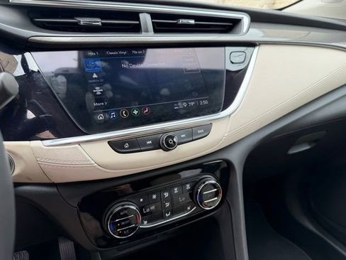 Used 2023 Buick Encore GX Essence w/ Experience Buick Package image 7