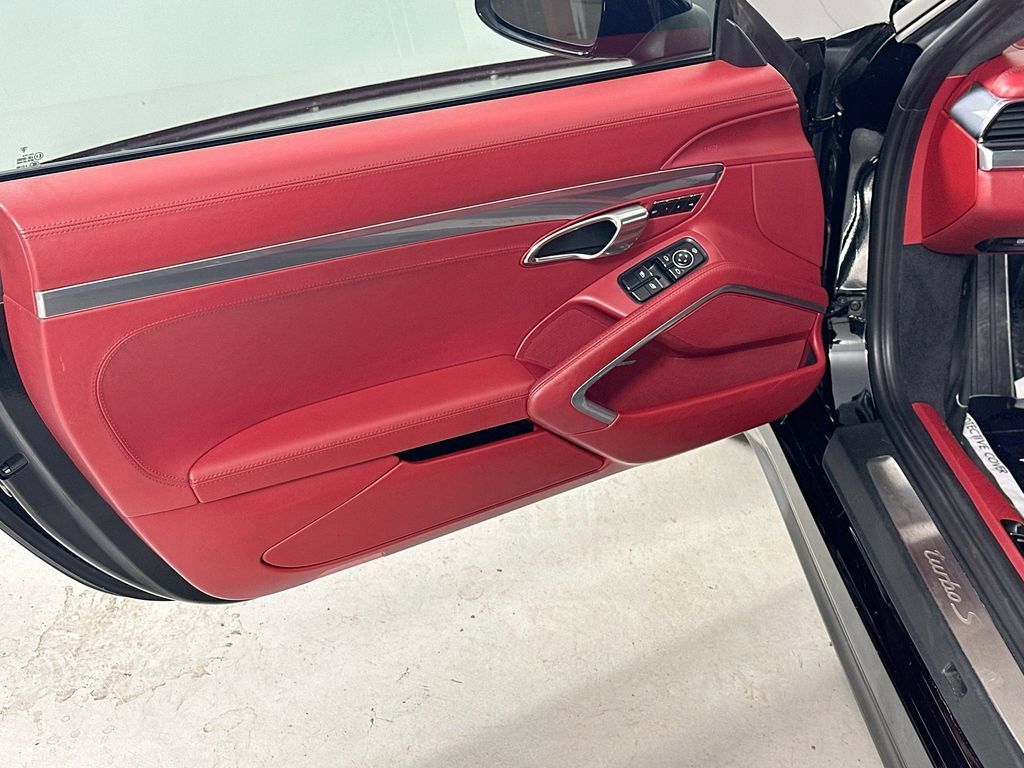 Used 2014 Porsche 911 Turbo AWD/4WD image 13