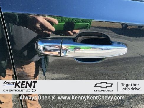 Certified 2021 Chevrolet Traverse Premier image 17