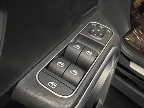 Certified 2026 Mercedes-Benz GLB 250 image 22