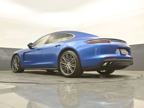 Certified 2017 Porsche Panamera 4S AWD/4WD image 34