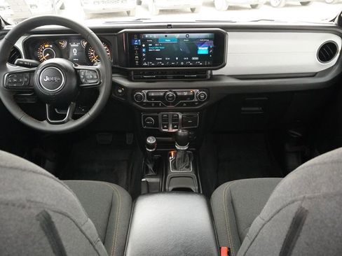 Used 2024 Jeep Wrangler Sport S image 22