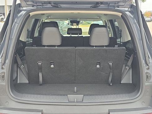 Certified 2025 Hyundai Santa Fe SEL image 13