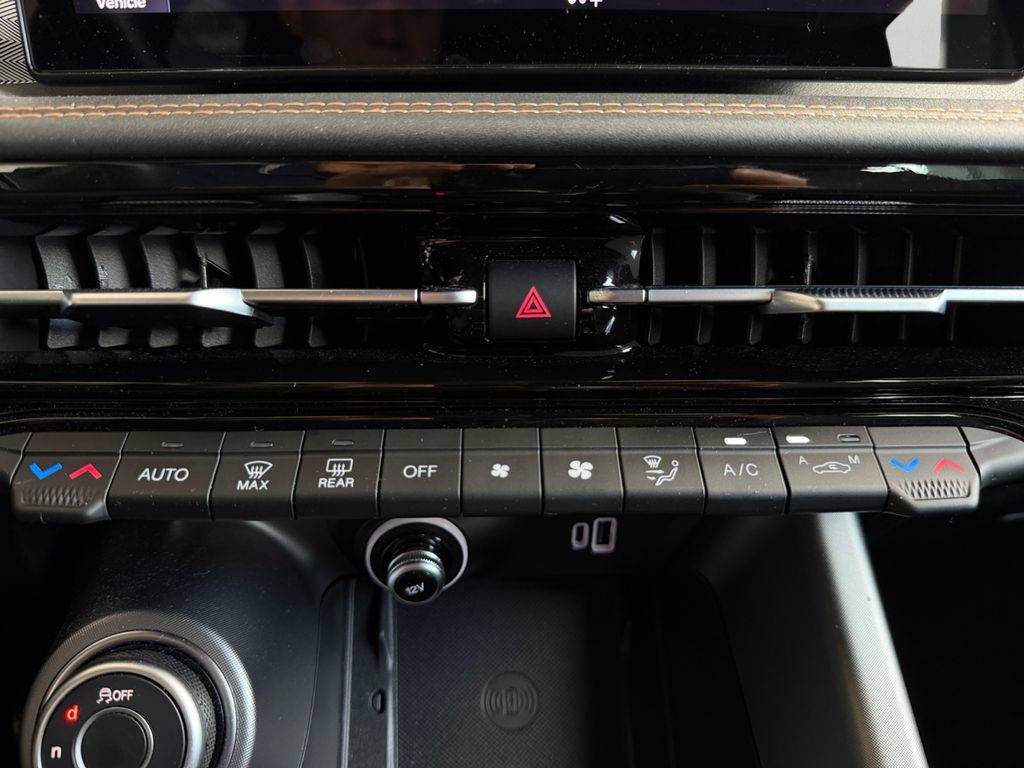 Used 2024 Alfa Romeo Tonale Ti AWD/4WD image 17