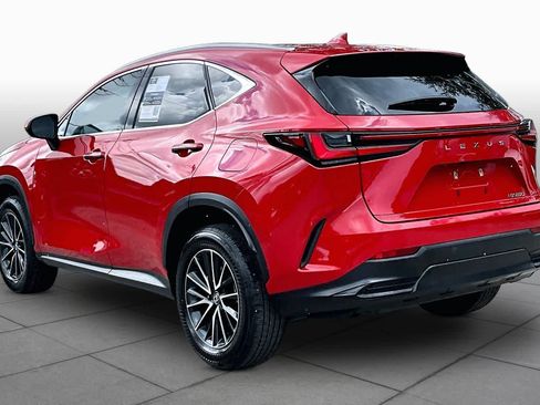 Used 2024 Lexus NX 250 FWD w/ Towing Package (2000 Lbs) image 12