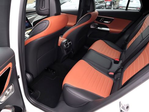 New 2025 Mercedes-Benz GLC 43 AMG 4MATIC image 10