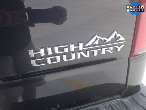 Used 2022 Chevrolet Silverado 1500 High Country w/ High Country Premium Package image 22
