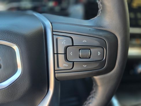 Used 2022 GMC Sierra 1500 Elevation w/ X31 Off-Road Package image 23