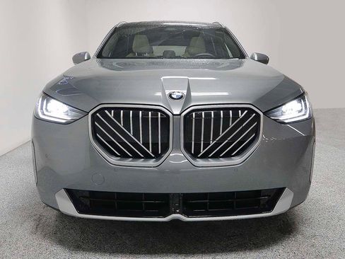 Certified 2025 BMW X3 xDrive30i image 2