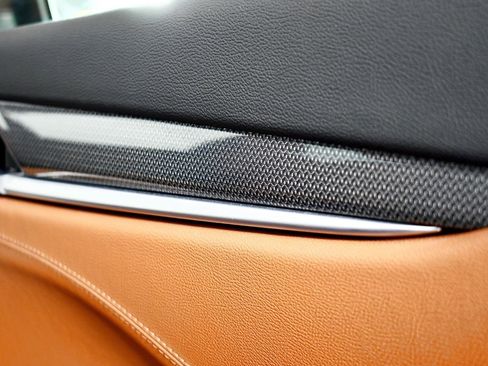 Used 2021 Maserati Levante image 40