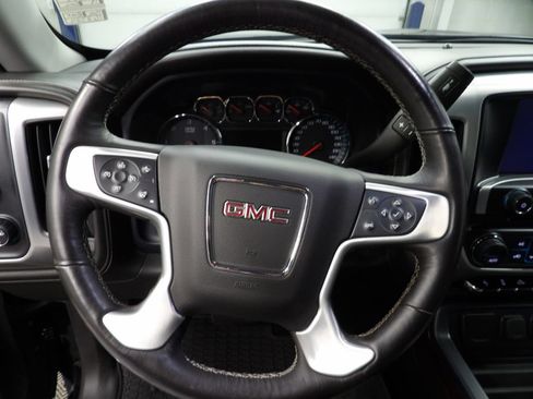 Used 2018 GMC Sierra 1500 SLT AWD/4WD image 40