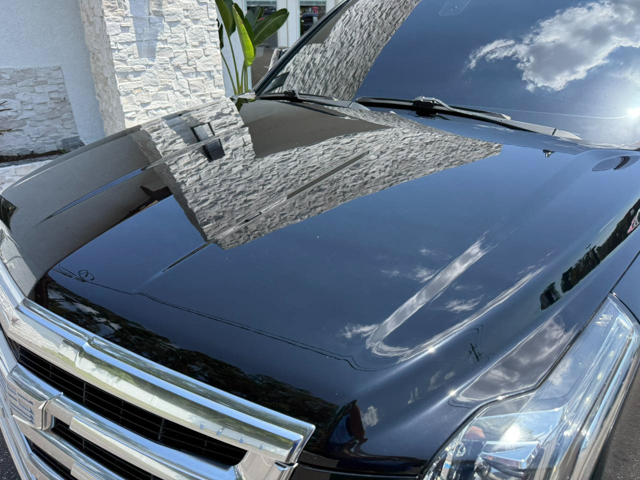 Used 2017 Cadillac Escalade 2WD image 12