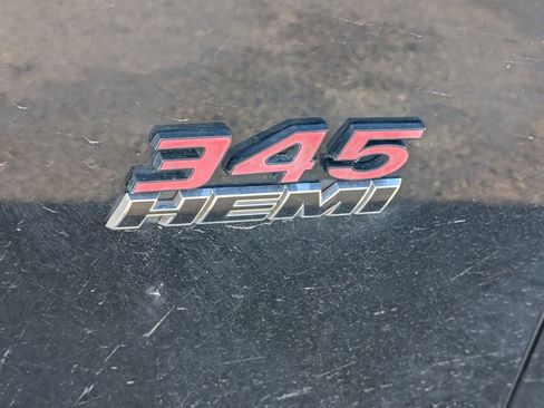 Used 2015 Dodge Challenger R/T image 6