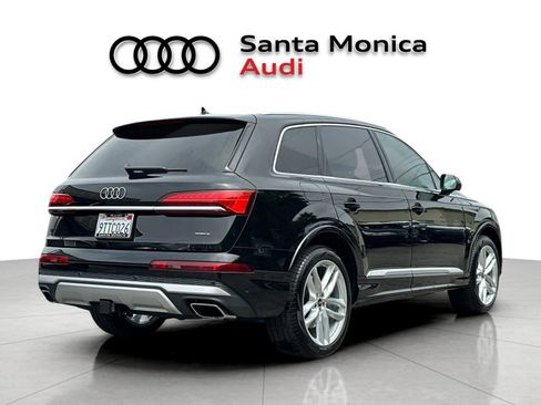 Used 2025 Audi Q7 3.0T Premium Plus w/ Premium Plus Package AWD/4WD image 2