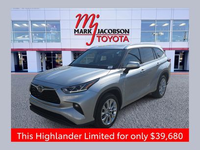 Used 2023 Toyota Highlander Limited