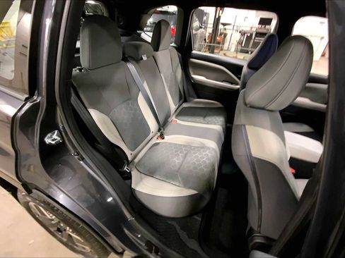 Certified 2025 Subaru Forester image 18