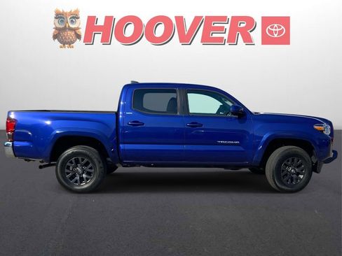 Used 2023 Toyota Tacoma SR5 RWD image 2