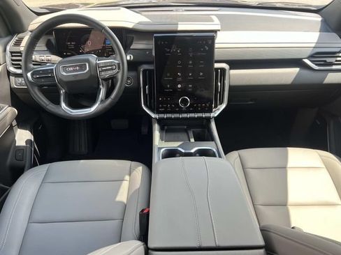 Used 2024 GMC Acadia Elevation FWD image 14