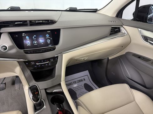 Used 2019 Cadillac XT5 Luxury image 10