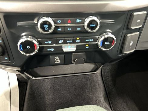 Used 2025 Ford F150 XLT w/ Equipment Group 301A Standard AWD/4WD image 16