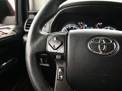 Used 2024 Toyota 4Runner TRD Off-Road image 15