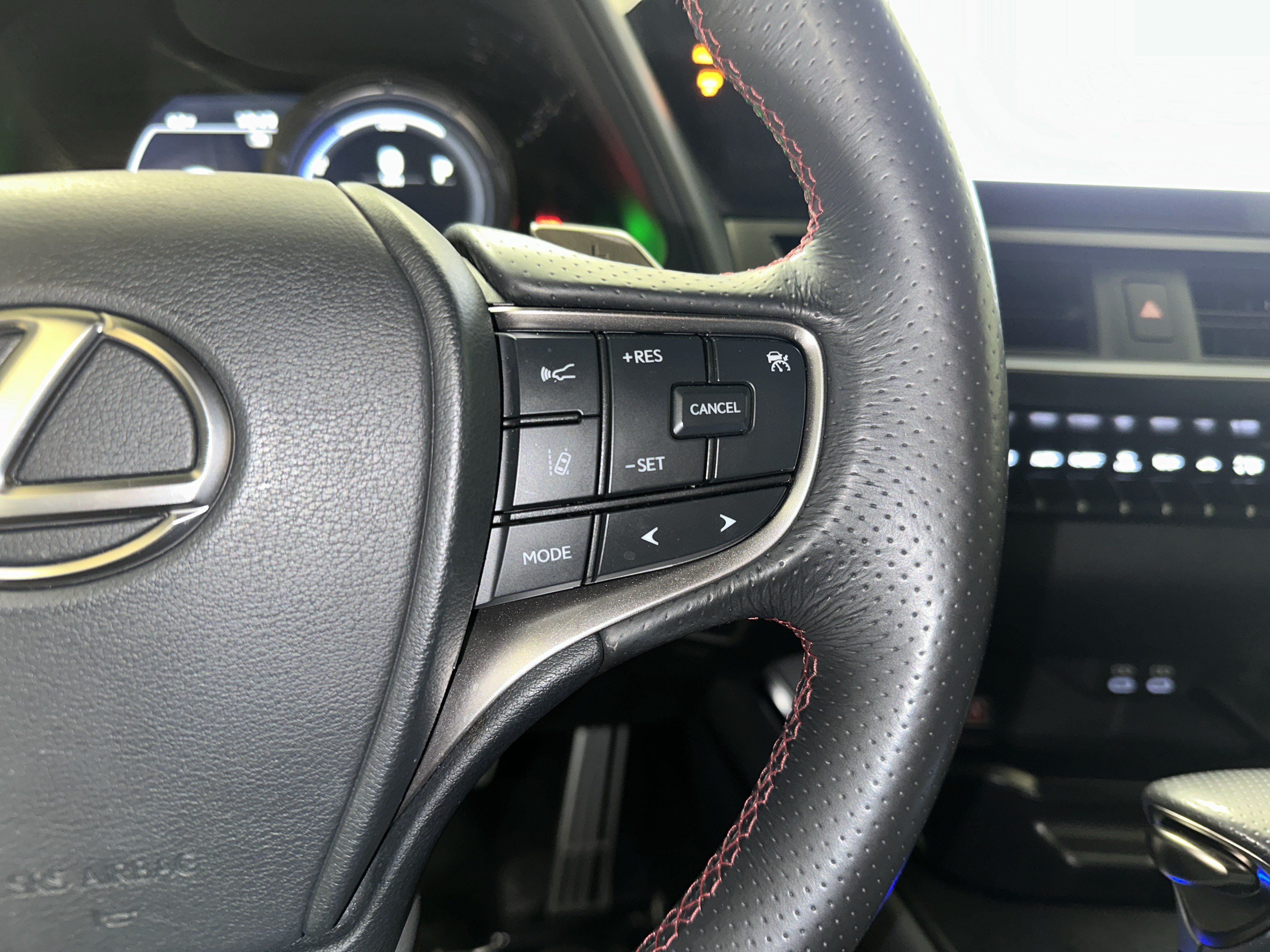 Certified 2024 Lexus UX 250h F Sport FWD image 20