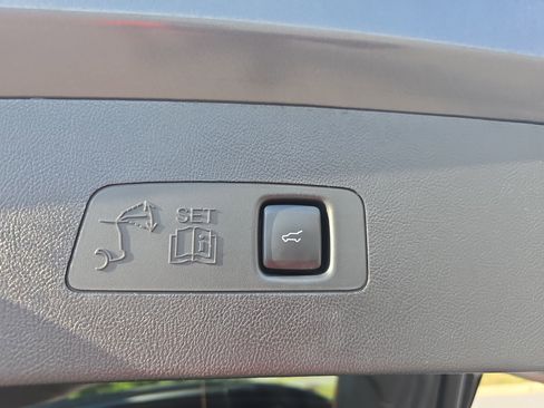 Certified 2022 Lincoln Corsair AWD w/ Premium Package image 13