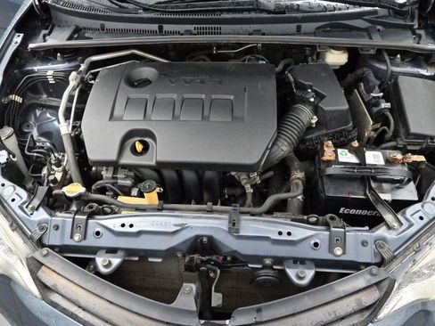 Used 2014 Toyota Corolla LE image 28