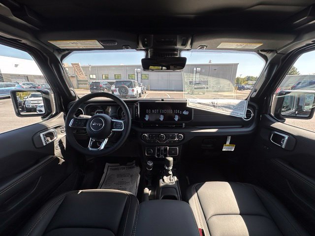 New 2027 Jeep Wrangler Unlimited Sahara AWD/4WD image 2