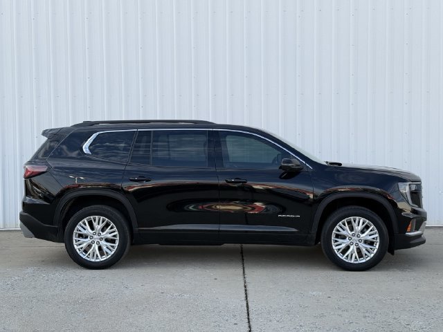 Used 2024 GMC Acadia Elevation FWD image 3