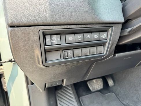 Used 2026 Toyota Tundra Limited AWD/4WD image 26