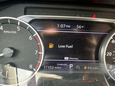 Used 2025 Nissan Rogue SV image 13