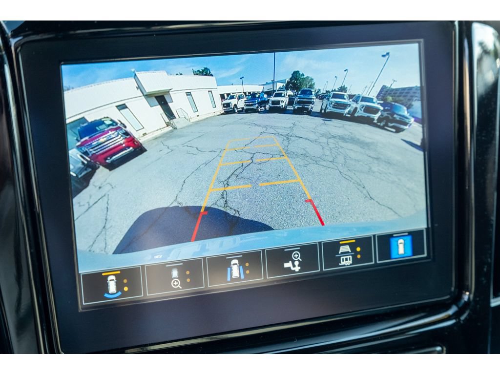 Used 2022 Chevrolet Traverse Premier w/ Redline Edition FWD image 25