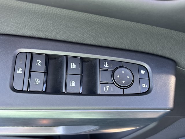 Certified 2025 Nissan Pathfinder Rock Creek AWD/4WD image 25