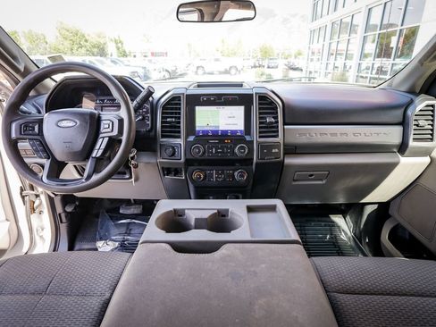 Used 2021 Ford F350 XLT AWD/4WD image 17