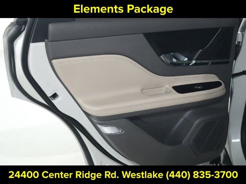 Certified 2022 Lincoln Corsair AWD w/ Premium Package image 13