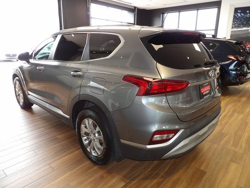 Used 2020 Hyundai Santa Fe SE AWD/4WD image 8