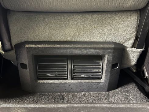 Used 2015 RAM 2500 Tradesman w/ Chrome Appearance Group image 18