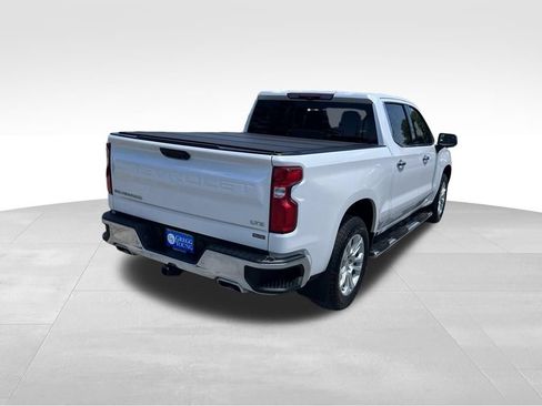 Used 2022 Chevrolet Silverado 1500 LTZ w/ LTZ Premium Package AWD/4WD image 7