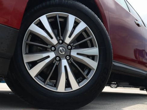 Used 2017 Nissan Pathfinder S FWD image 25