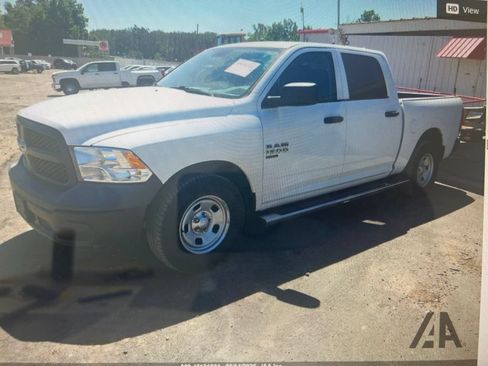 Used 2019 RAM 1500 Tradesman w/ Popular Equipment Group RWD image 2
